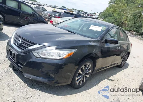 2017 Nissan Altima 2.5 Sv из США, поврежденный, VIN 1N4AL3AP8HC223511
